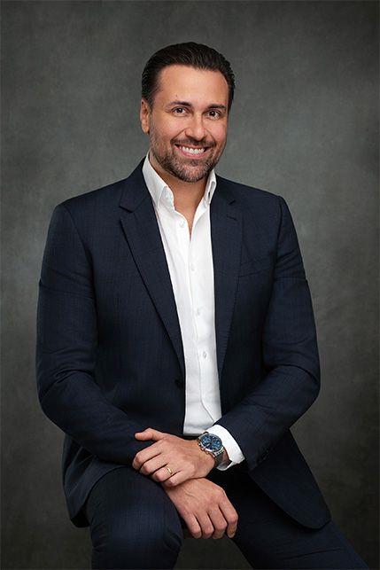 Dr. Oscar Ewald